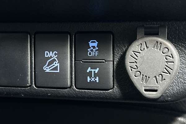 2021 Toyota Hilux SR5 GUN126R 4X4