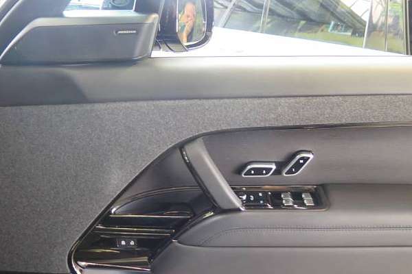 2023 Land Rover RANGE ROVER SPORT D250 SE