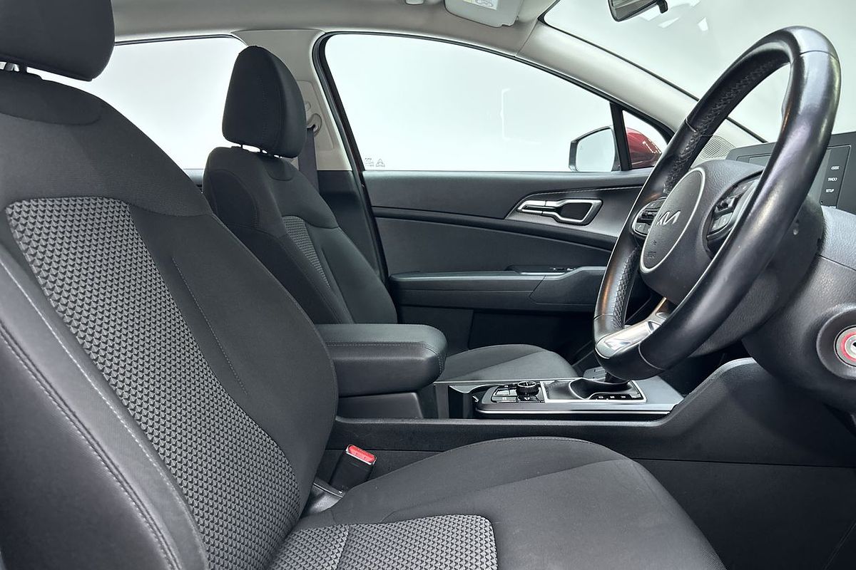 2022 Kia Sportage S NQ5