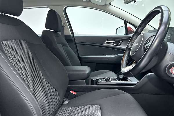 2022 Kia Sportage S NQ5