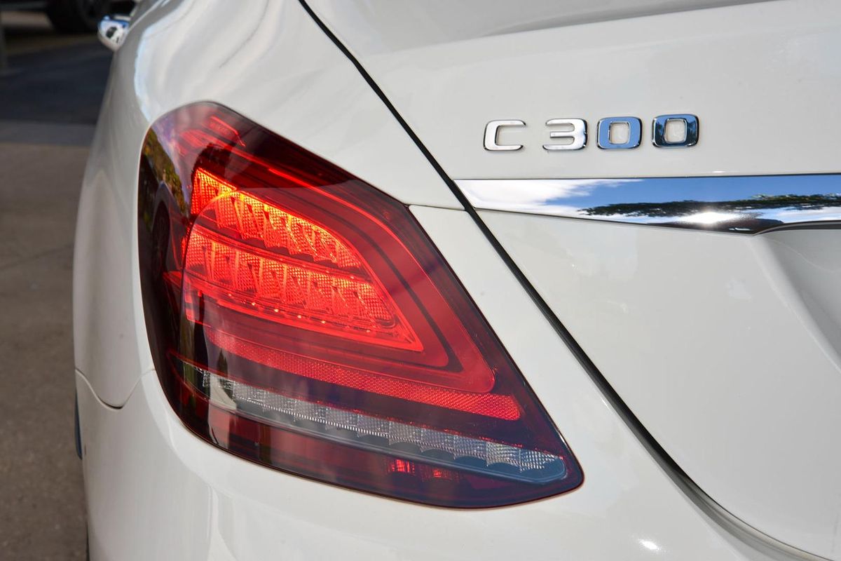 2018 Mercedes-Benz C-Class C300 W205