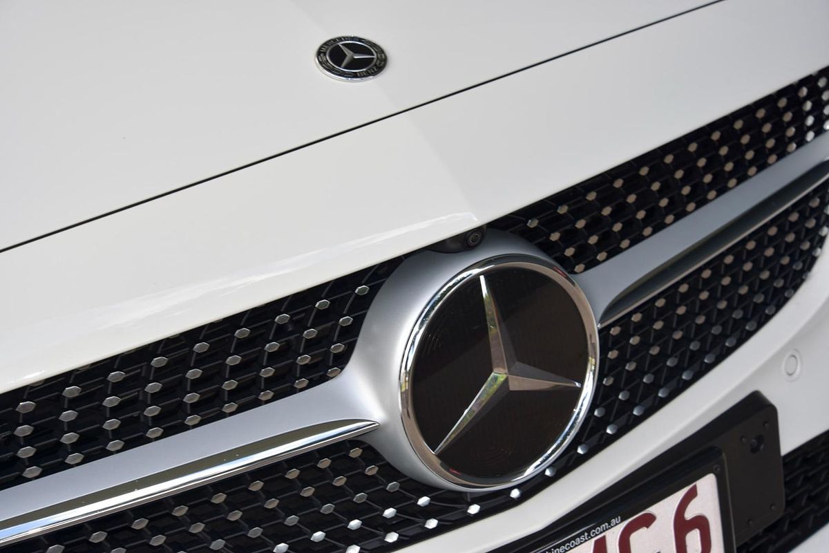 2018 Mercedes-Benz C-Class C300 W205
