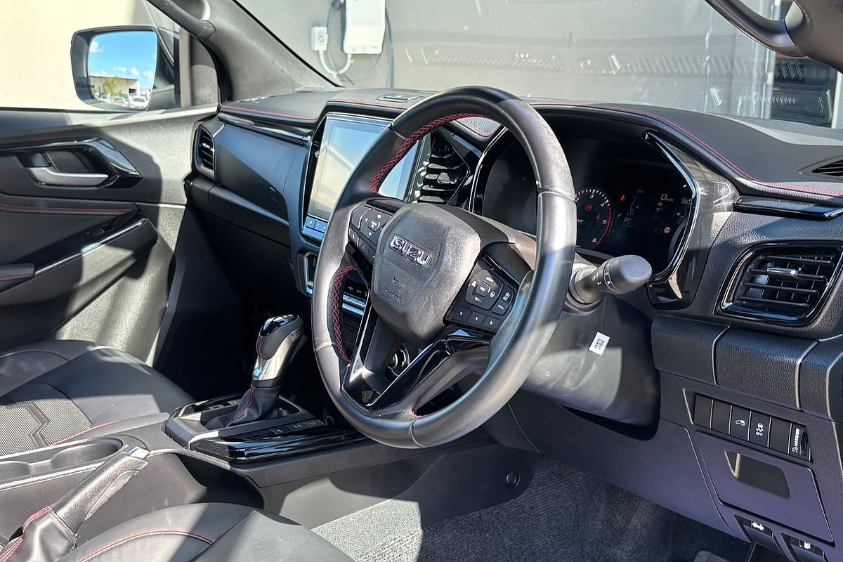 2023 Isuzu D-MAX X-TERRAIN 4X4