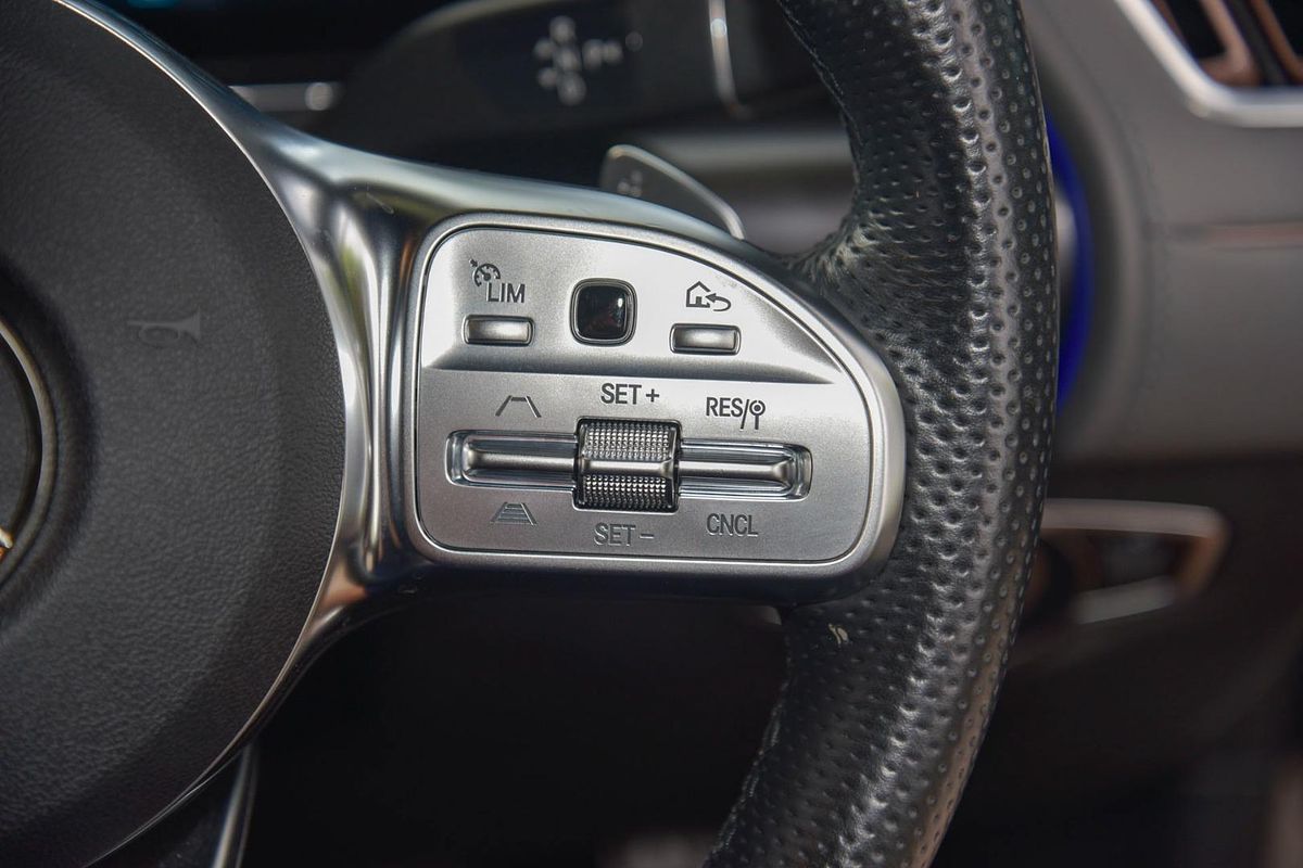 2020 Mercedes-Benz EQC EQC400 N293