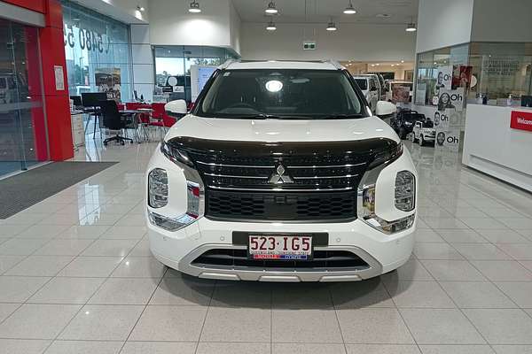 2023 Mitsubishi Outlander Exceed ZM