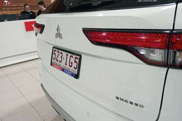 2023 Mitsubishi Outlander Exceed ZM