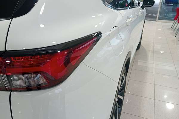 2023 Mitsubishi Outlander Exceed ZM