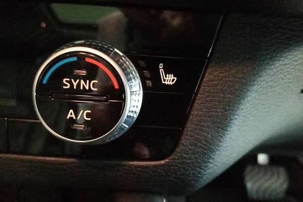 2023 Mitsubishi Outlander Exceed ZM