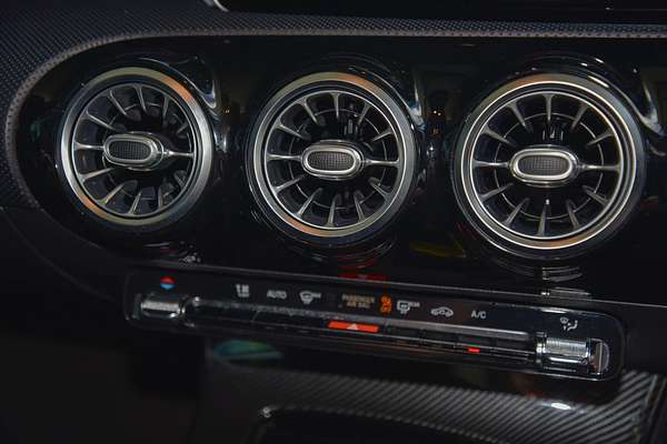 2018 Mercedes-Benz A-Class A200 W177