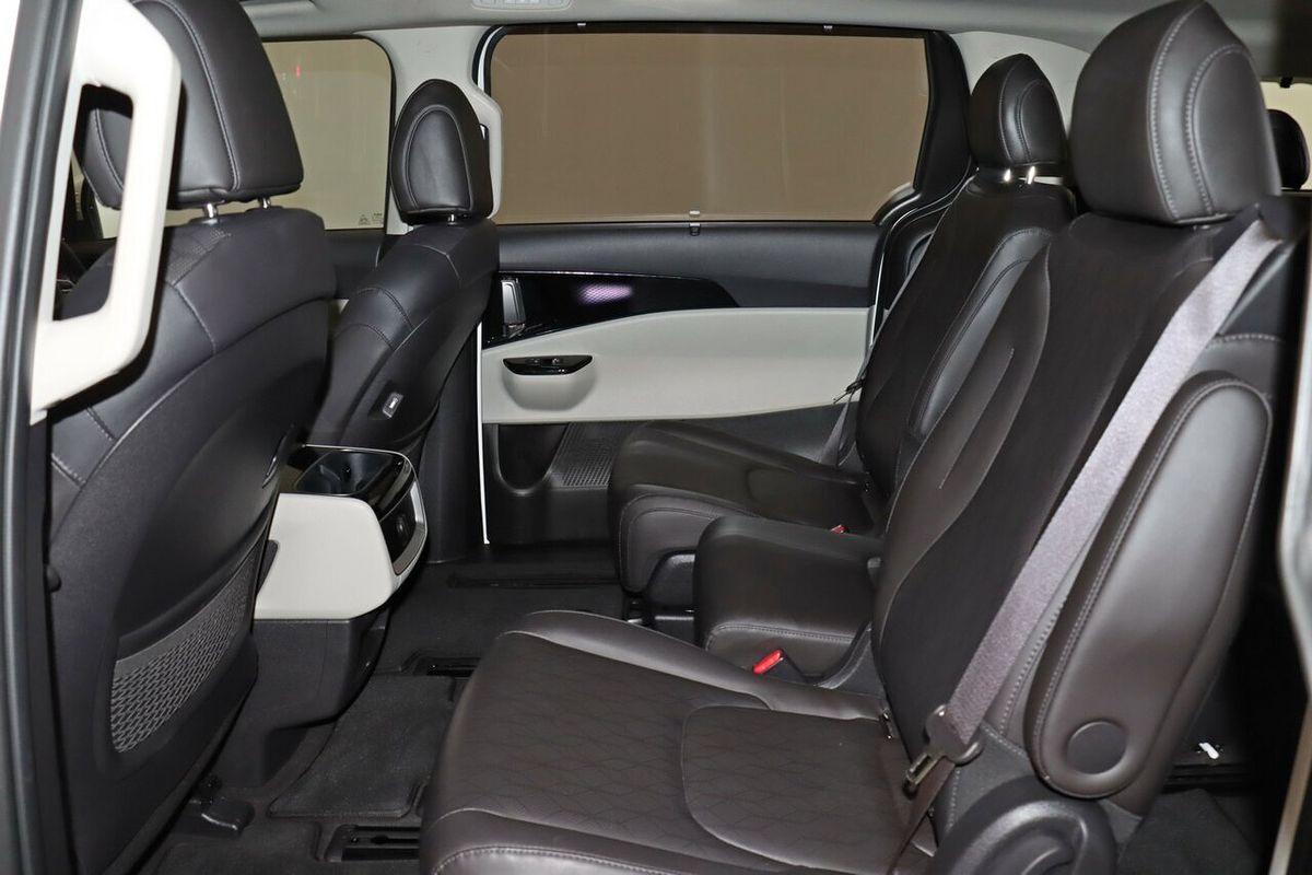 2022 Kia Carnival Platinum KA4