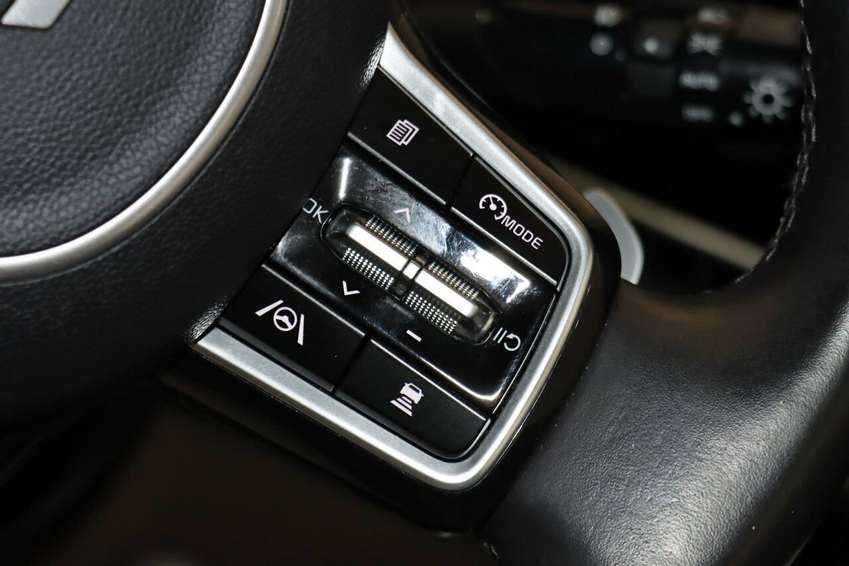 2022 Kia Carnival Platinum KA4