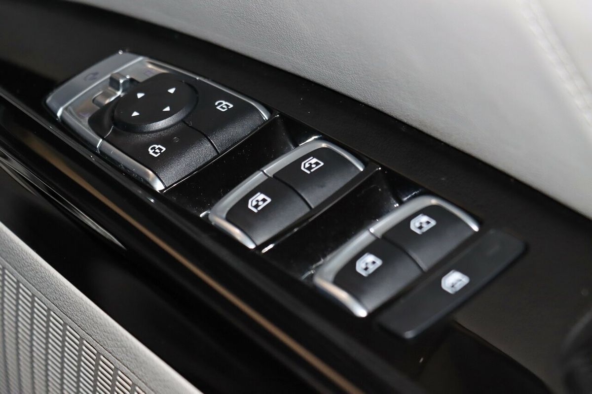 2022 Kia Carnival Platinum KA4