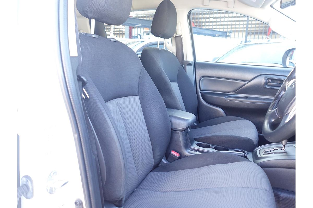 2021 Mitsubishi Triton GLX MR Rear Wheel Drive
