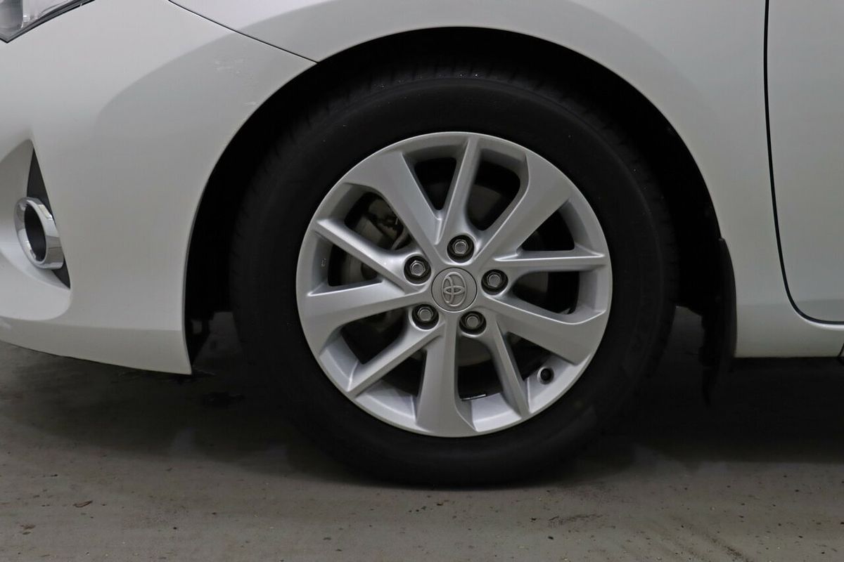 2015 Toyota Corolla Ascent Sport ZRE182R