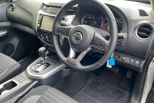 2024 Nissan Navara Black Edition D23 4X4