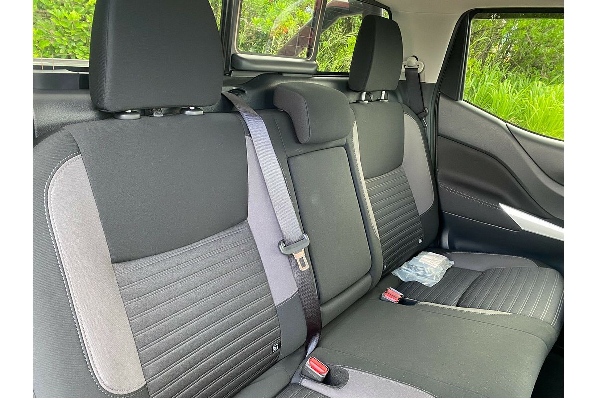 2024 Nissan Navara Black Edition D23 4X4