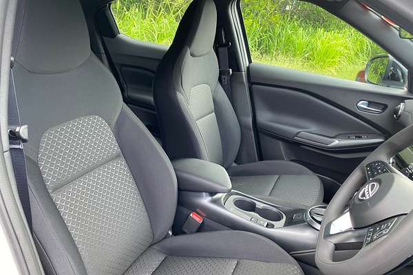 2024 Nissan JUKE ST+ F16