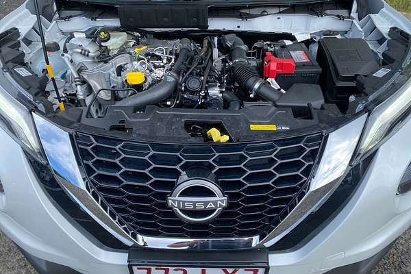 2024 Nissan JUKE ST+ F16