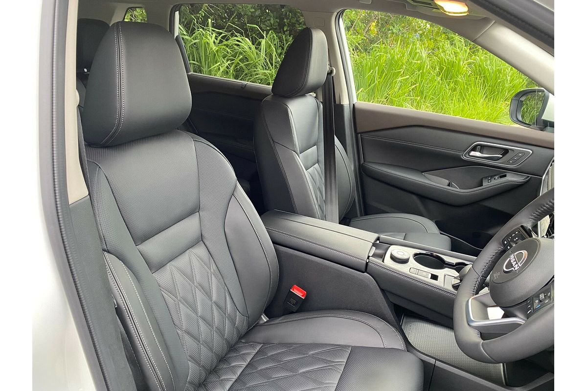 2024 Nissan X-TRAIL Ti-L T33