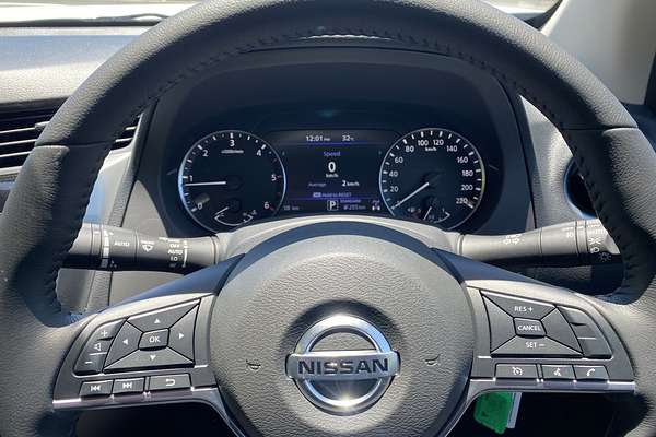2024 Nissan Navara ST D23 4X4