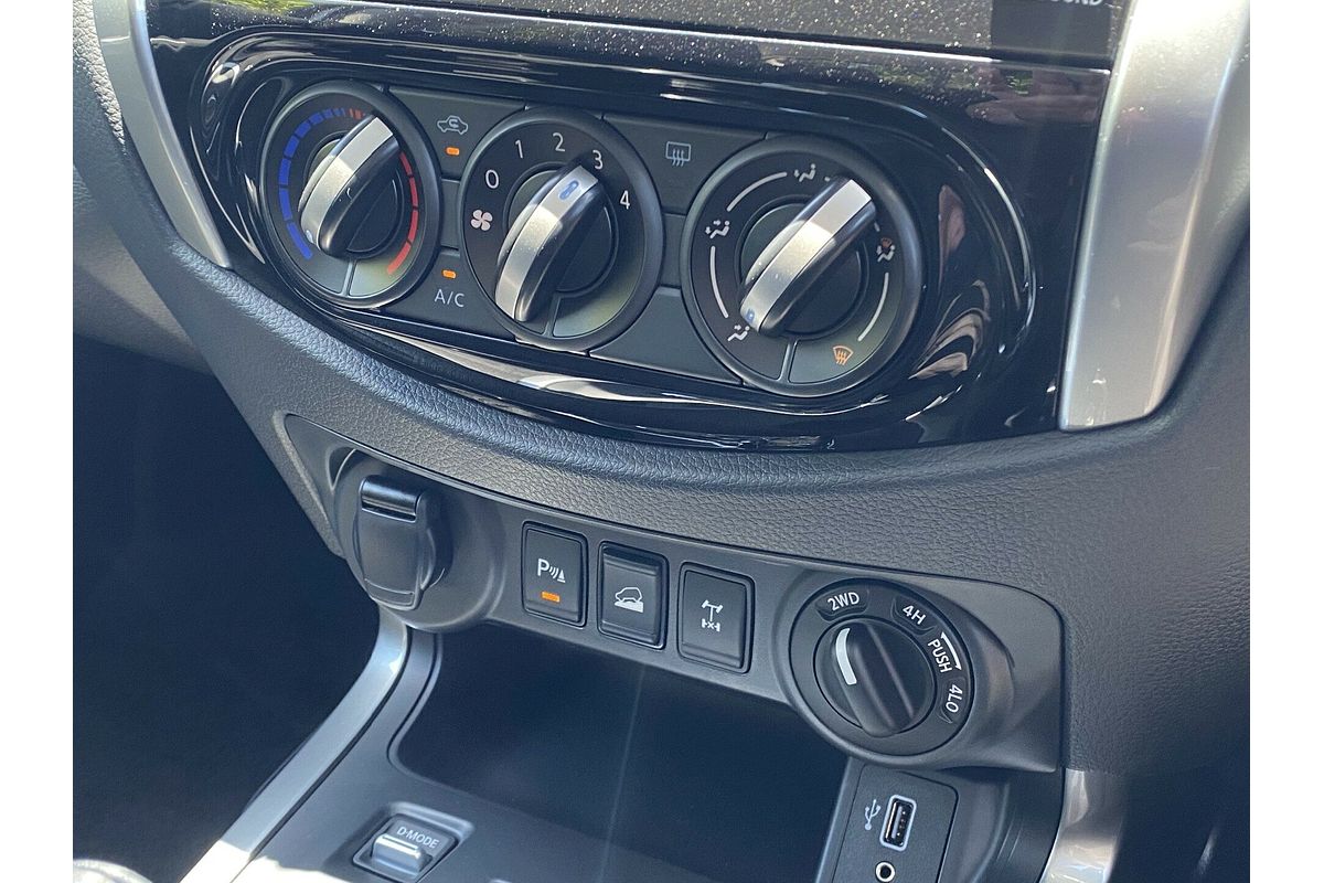 2024 Nissan Navara ST D23 4X4