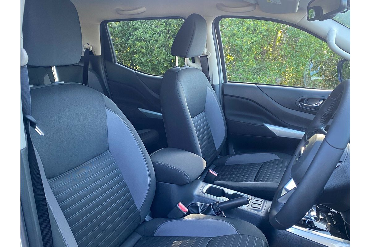 2024 Nissan Navara ST-X D23 4X4