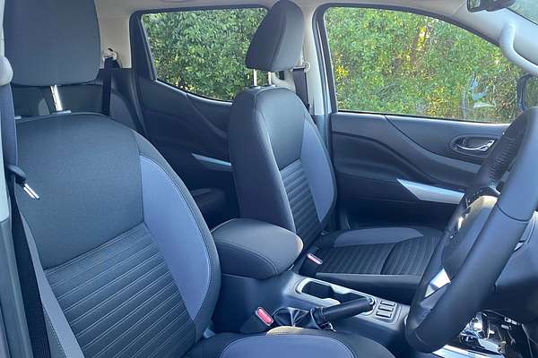 2024 Nissan Navara ST-X D23 4X4