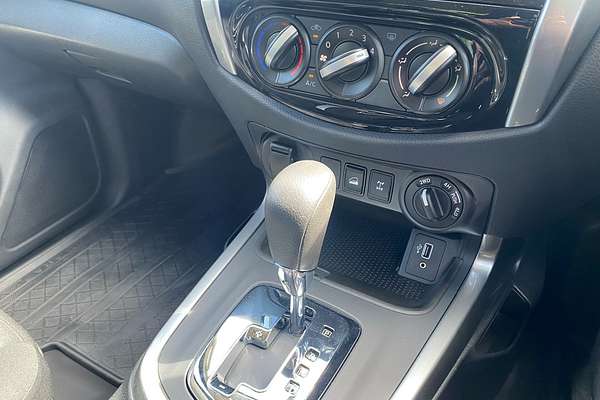 2024 Nissan Navara SL Warrior D23 4X4