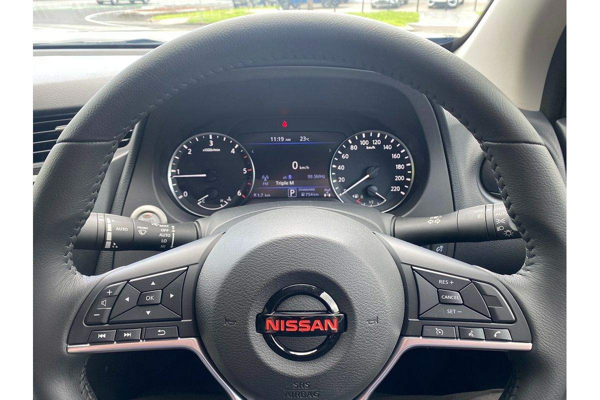2024 Nissan Navara PRO-4X Warrior D23 4X4