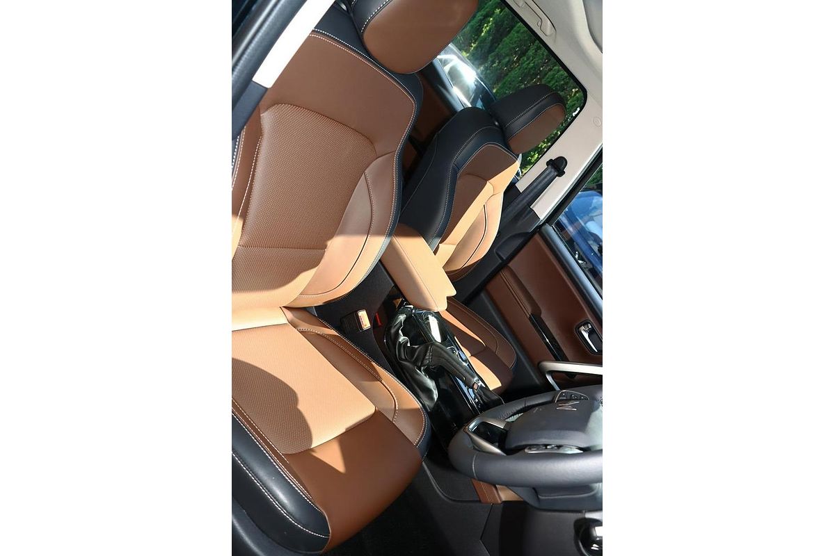 2025 Mahindra Scorpio Z8L