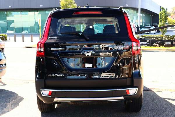 2025 Mahindra Scorpio Z8L