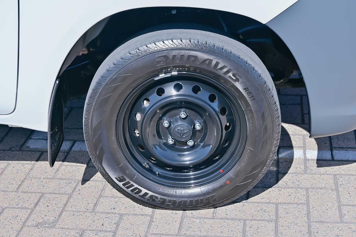 2022 Toyota Hilux Workmate TGN121R Rear Wheel Drive