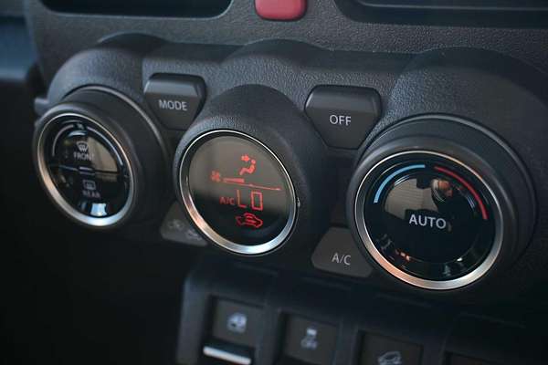 2024 Suzuki Jimny
