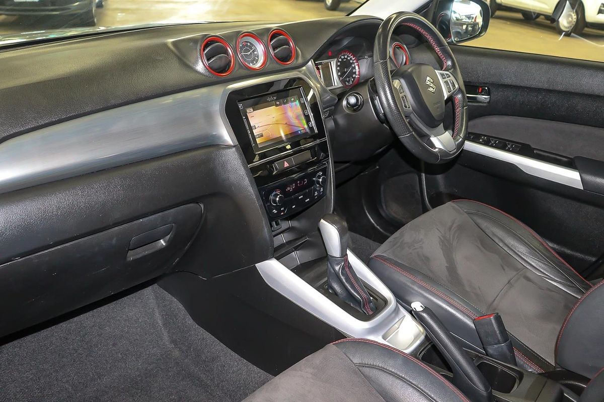 2016 Suzuki Vitara S Turbo LY