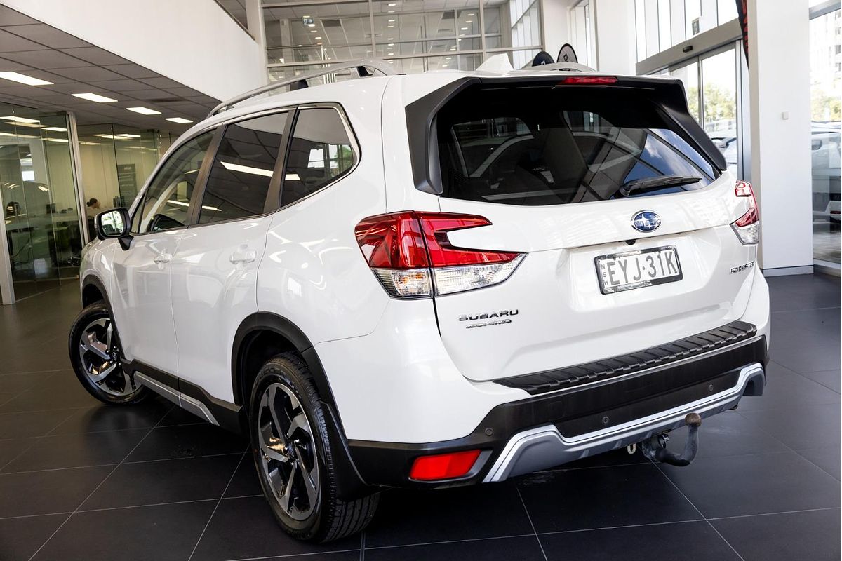 2023 Subaru Forester 2.5i-S S5