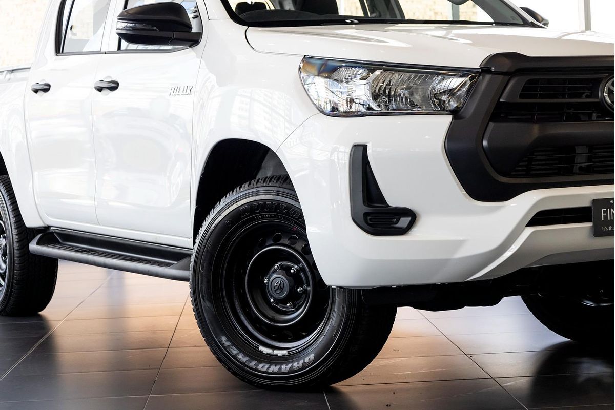 2022 Toyota Hilux Workmate GUN125R 4X4