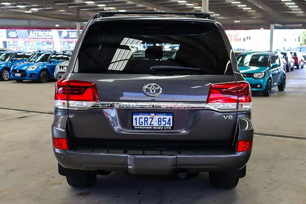 2018 Toyota Landcruiser GXL VDJ200R