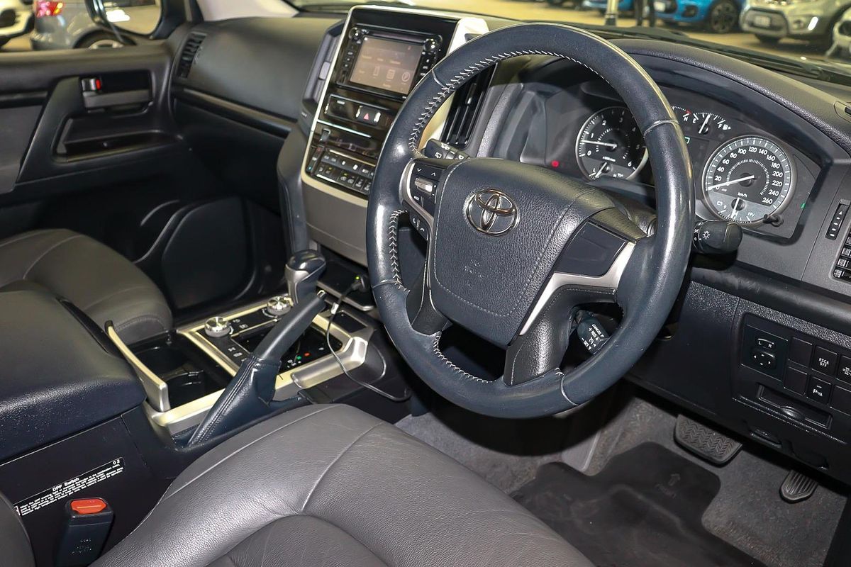2018 Toyota Landcruiser GXL VDJ200R