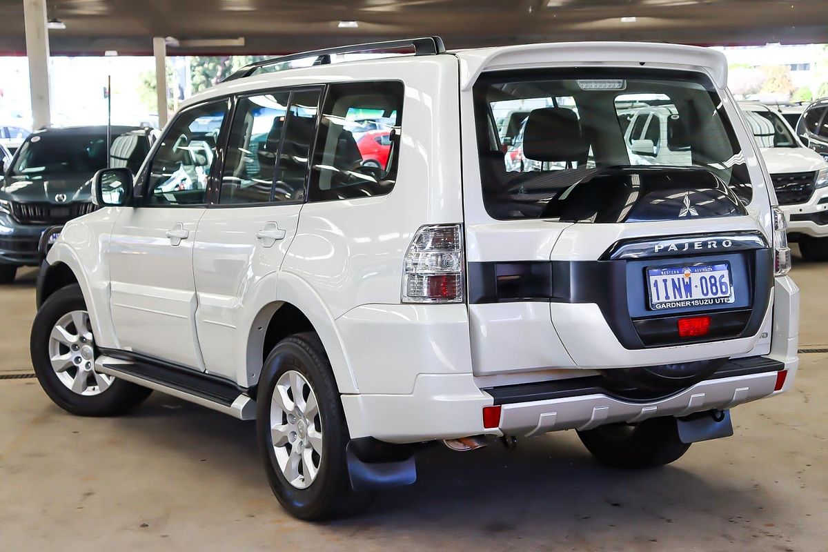 2018 Mitsubishi Pajero GLX NX