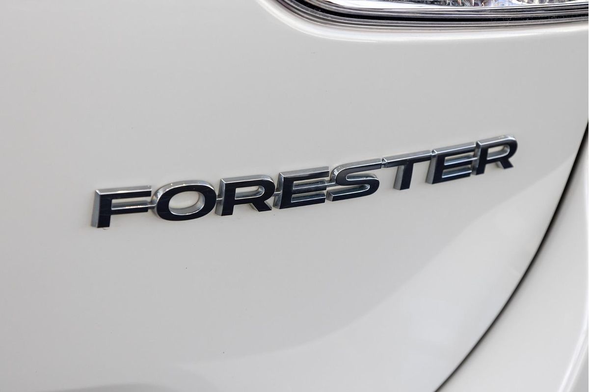 2023 Subaru Forester 2.5i-S S5