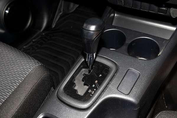 2022 Toyota Hilux Workmate GUN125R 4X4