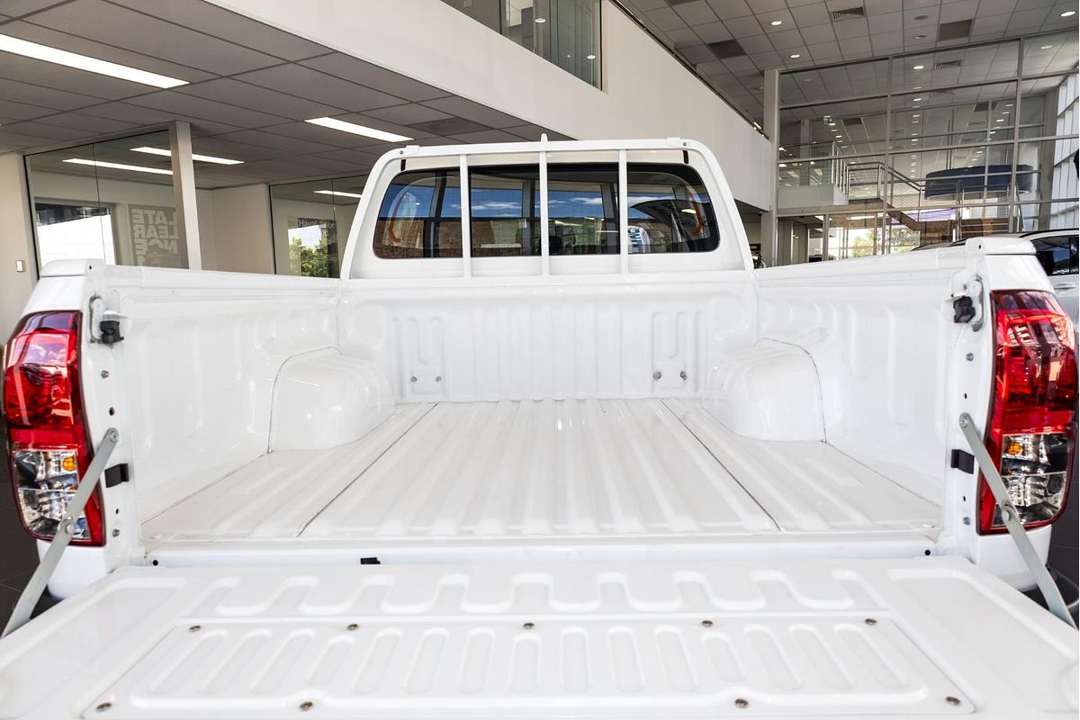 2022 Toyota Hilux Workmate GUN125R 4X4