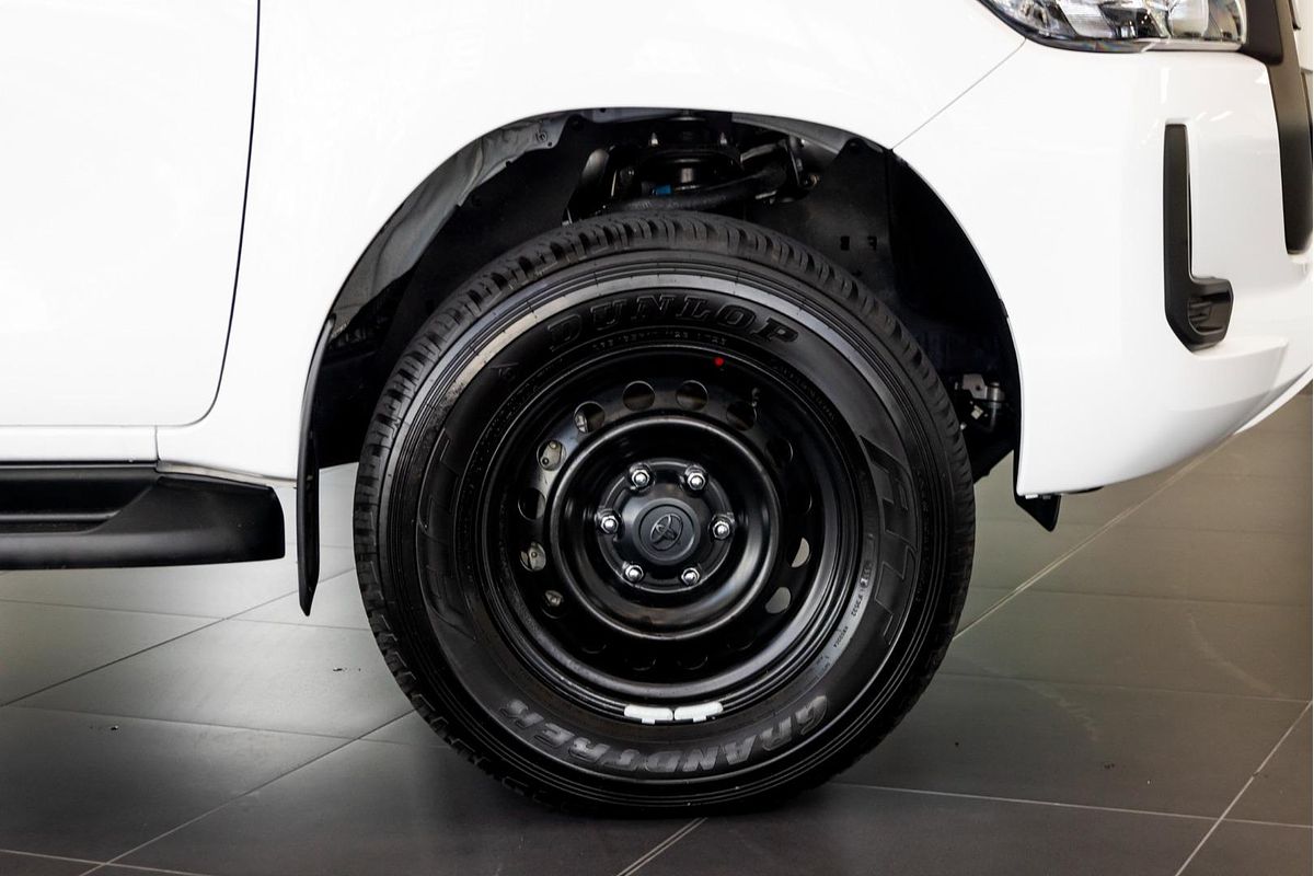 2022 Toyota Hilux Workmate GUN125R 4X4