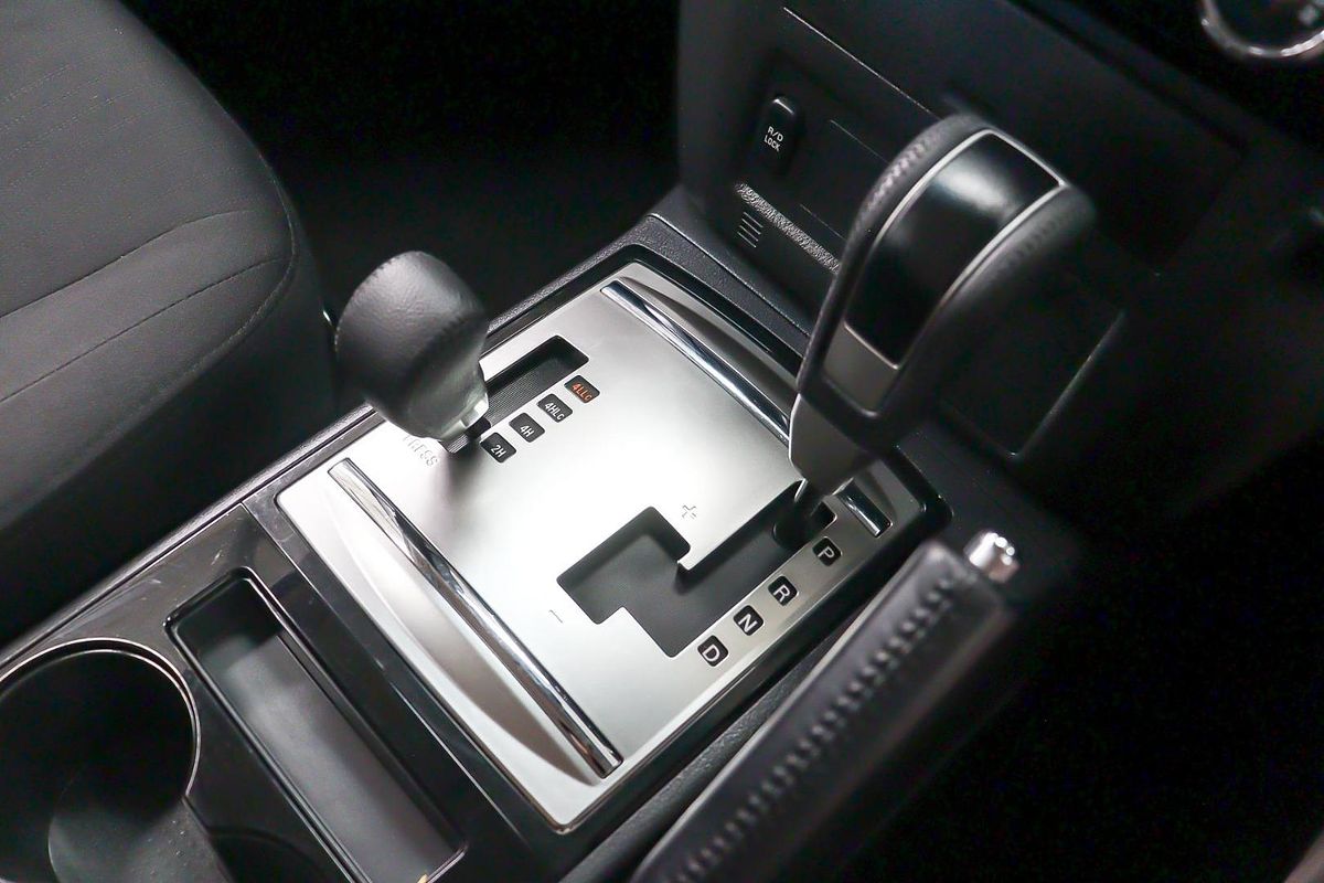 2018 Mitsubishi Pajero GLX NX