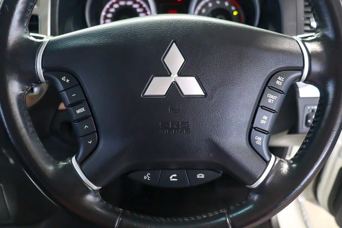 2018 Mitsubishi Pajero GLX NX