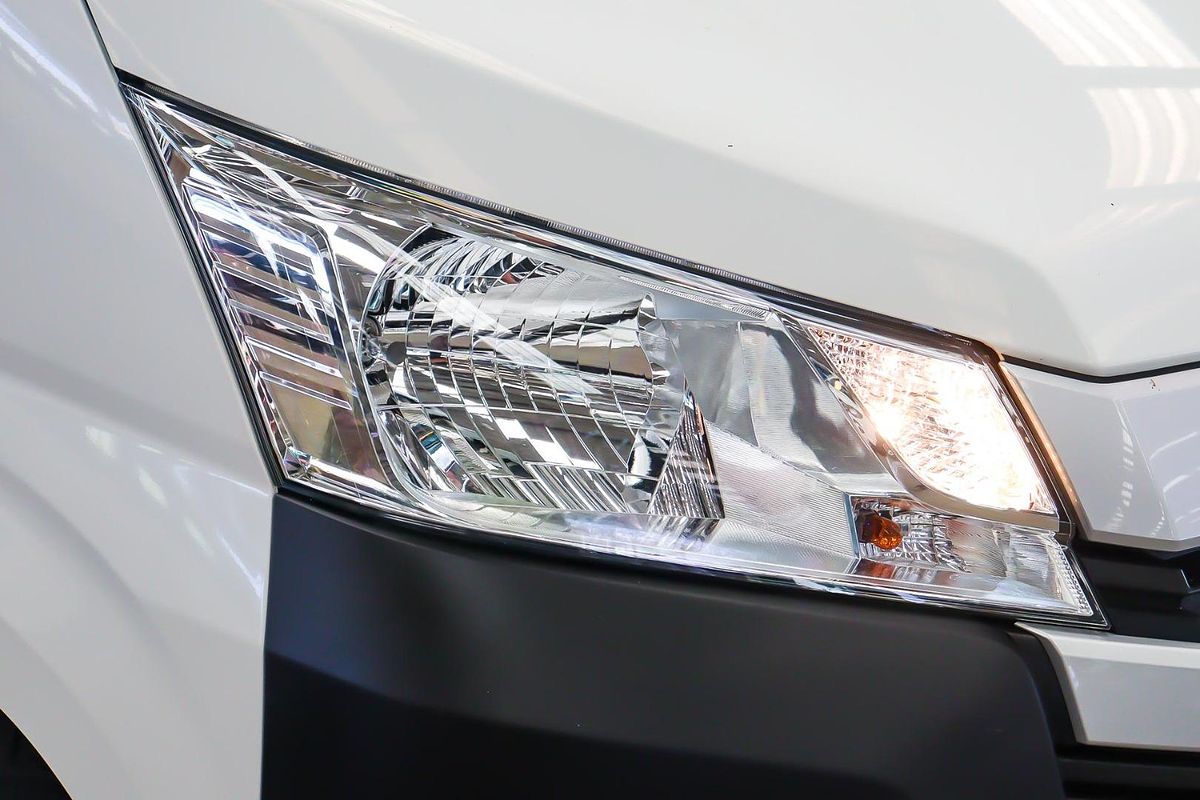 2021 Toyota Hiace GDH300R LWB