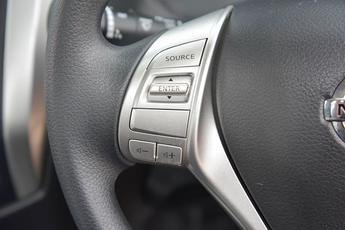 2018 Nissan Navara RX D23 Series 3 Rear Wheel Drive