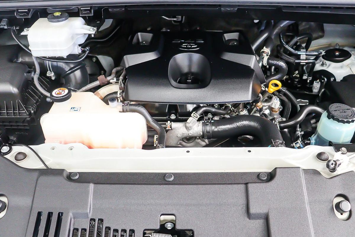 2021 Toyota Hiace GDH300R LWB