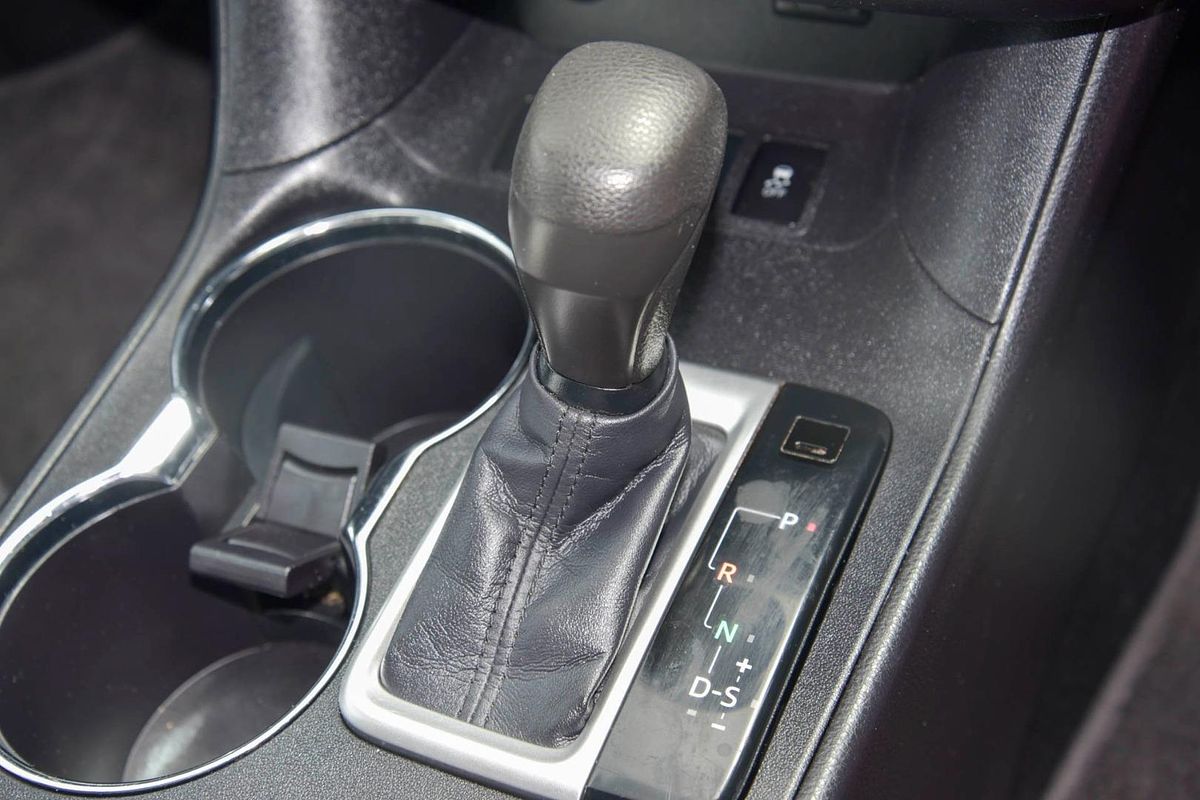2017 Toyota Kluger GX GSU55R