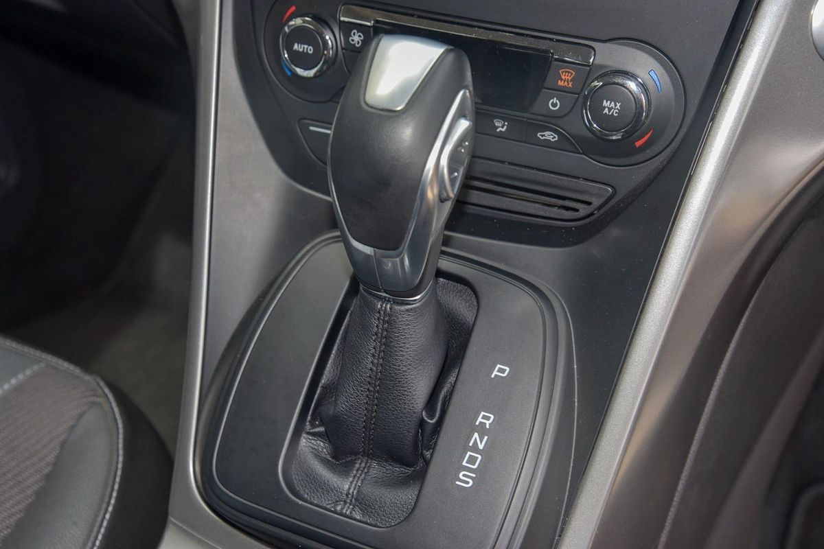 2013 Ford Kuga Trend TF